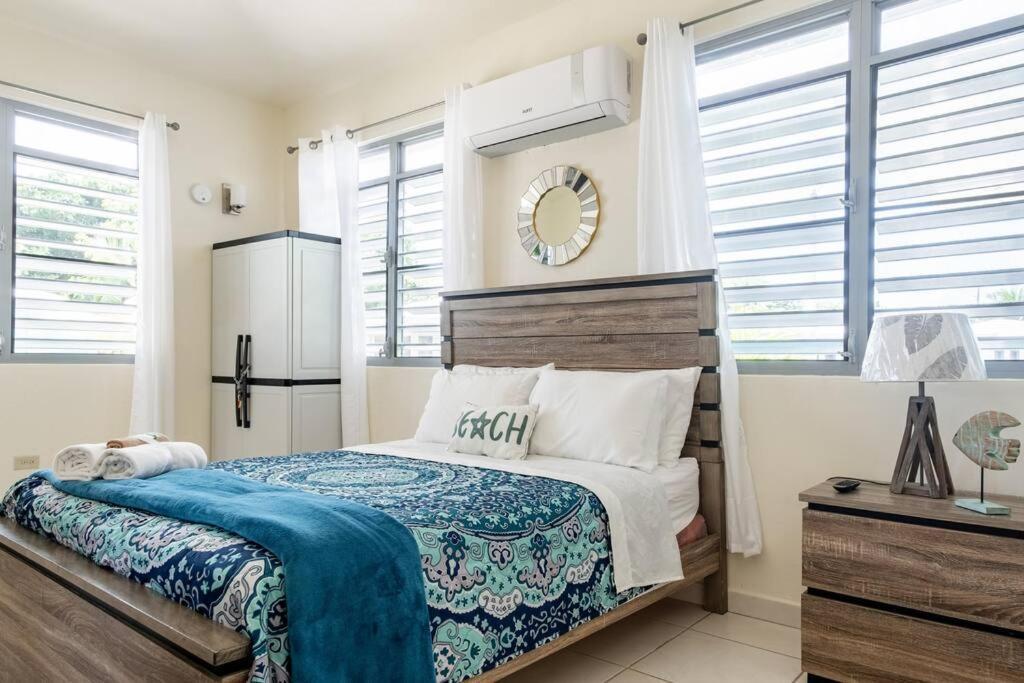 Beautiful Ocean Front Villa Aguada Exterior photo